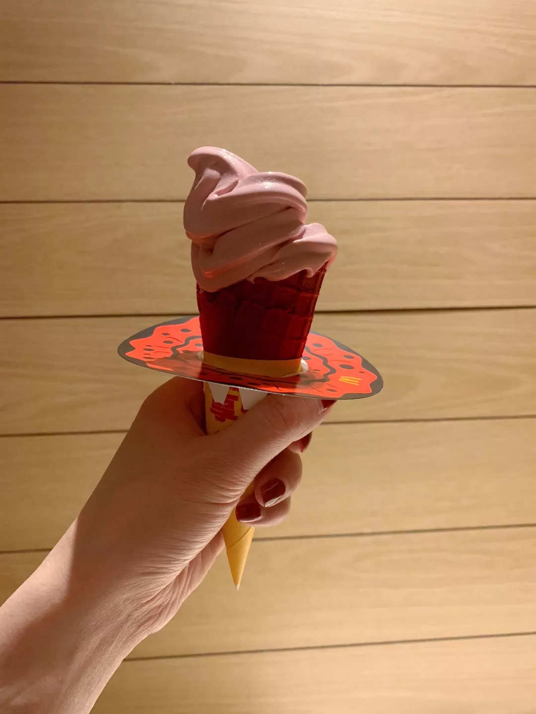 拍一张照片就能设计成一幅海报,这种技能要不要?