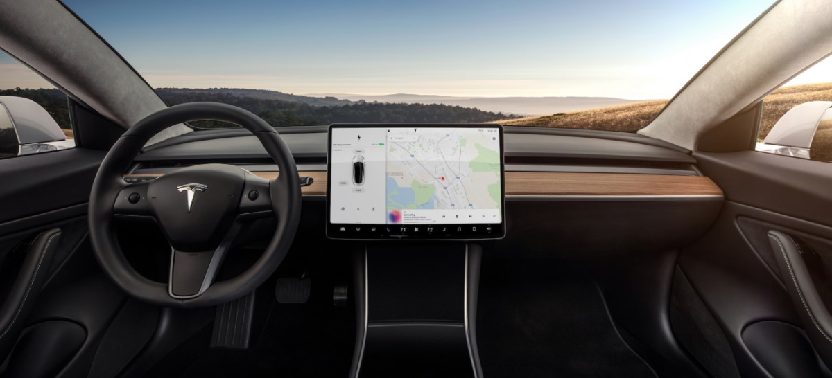 汽车交互专题!全方位解读特斯拉Model 3中控大屏交互布局
