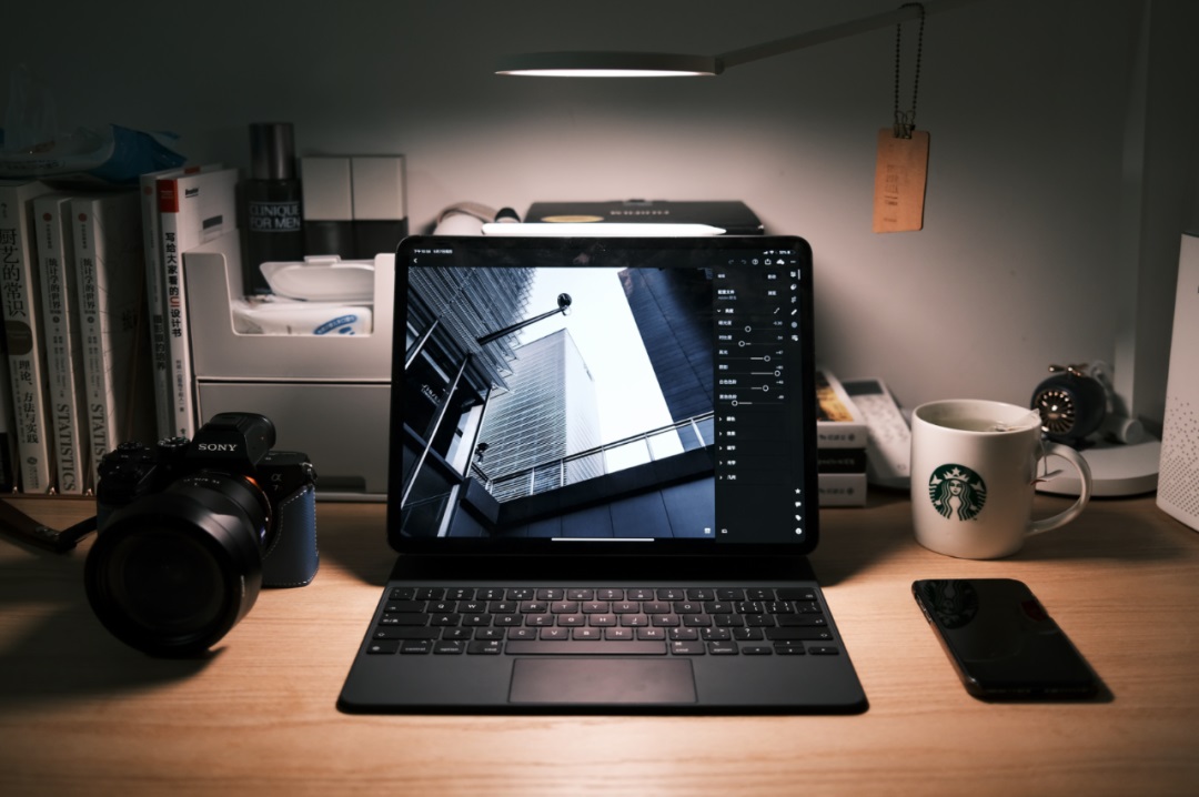 最新 iPad Pro 上市了,设计师需要购买嘛?